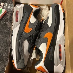 Air max 90 brand new size 11.5